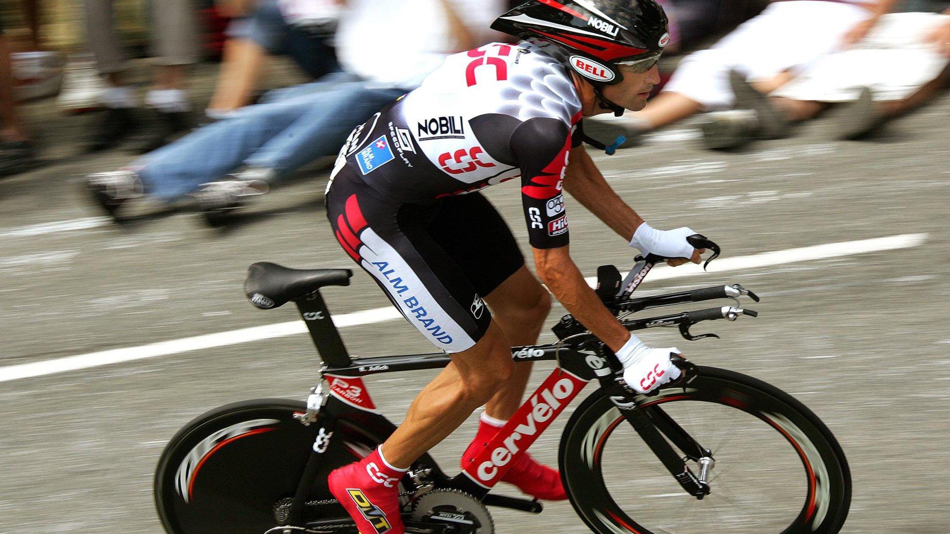 体育明星携手慈善机构 助力贫困地区青少年体育发展